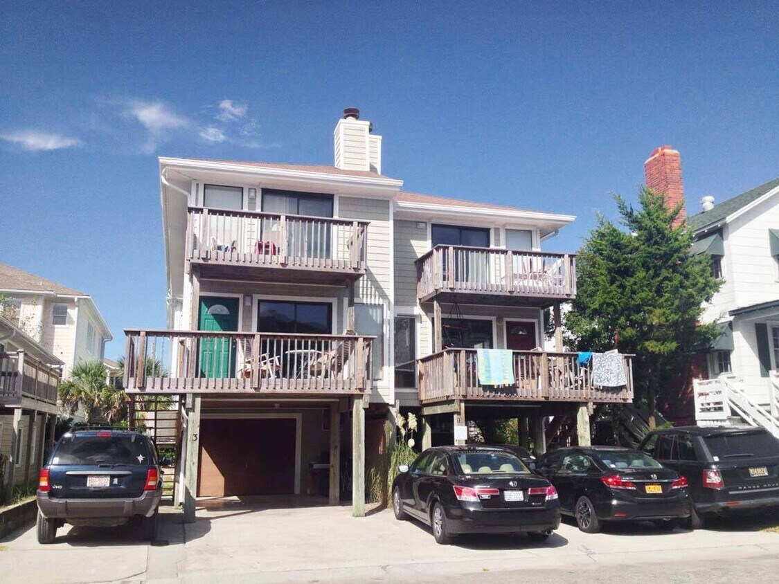 13 E Henderson St, Wrightsville Beach, NC 28480 House Rental in Wrightsville Beach, NC