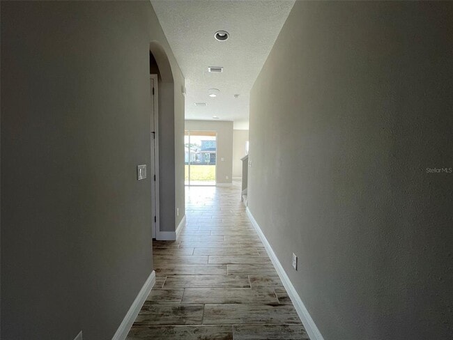 Building Photo - 5404 Tagalong Pl
