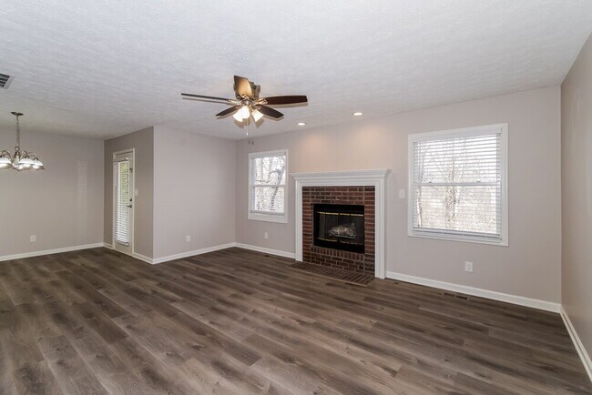 Building Photo - 5418 Petersburg Pkwy