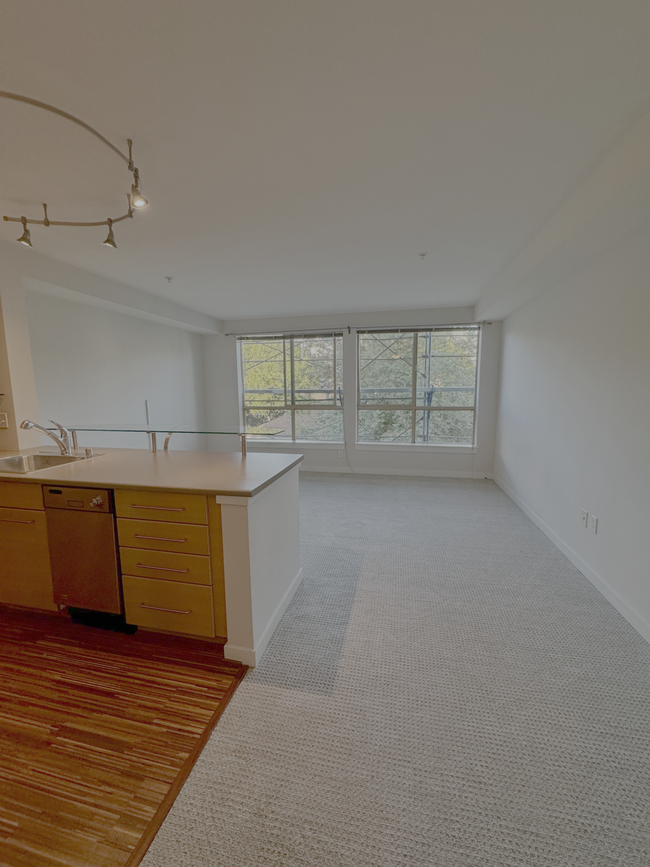 Foto del edificio - 1420 E Pine St