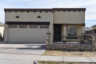 Building Photo - 704 Lt Joe Magallanes Rd