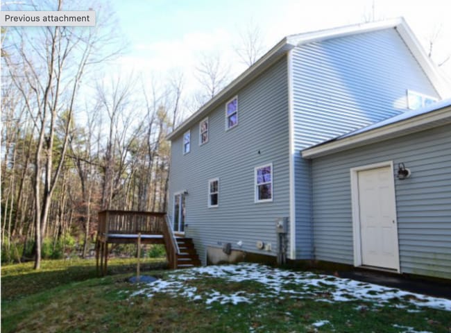 Building Photo - 11 Pinecrest Dr