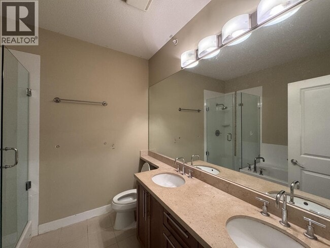 Building Photo - 65XX Arbutus St