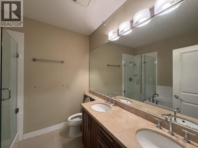 Photo du bâtiment - 65XX Arbutus St