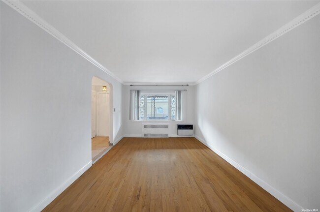 Building Photo - 2803 Voorhies Ave