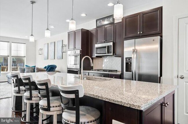 Building Photo - 8481 Hedwig Ln