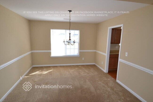 Foto del edificio - 8736 Hazelcroft Ln