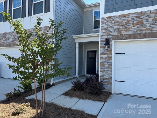 Building Photo - 4177 Steel Wy