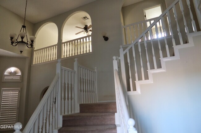 Building Photo - 4244 Loma Taurina Dr