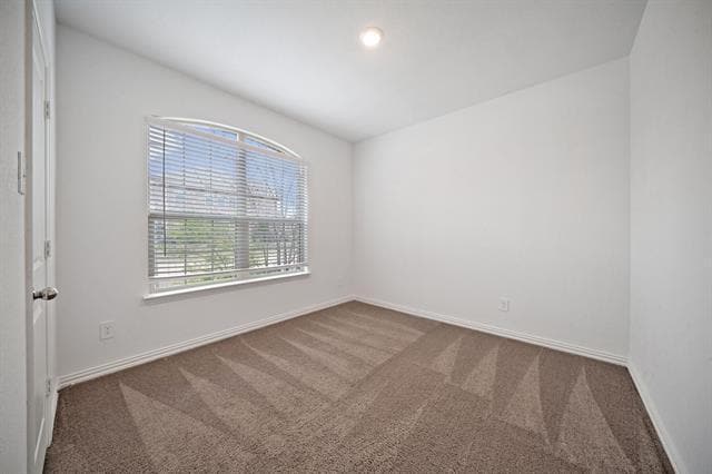 Foto del edificio - 134 Blair Dr