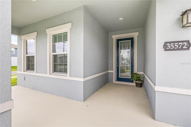 Building Photo - 35572 Quartz Lk Dr
