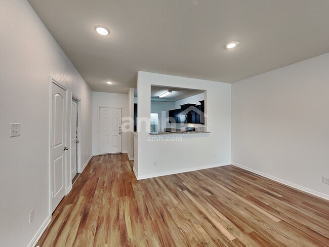 Building Photo - 12250 Commander Dr