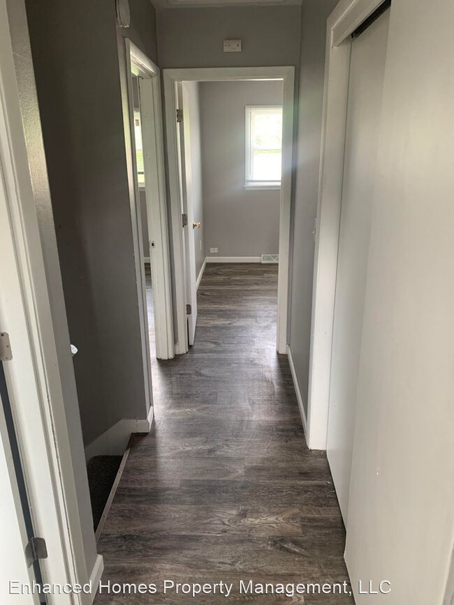 Foto del edificio - 2522 Magnolia Dr