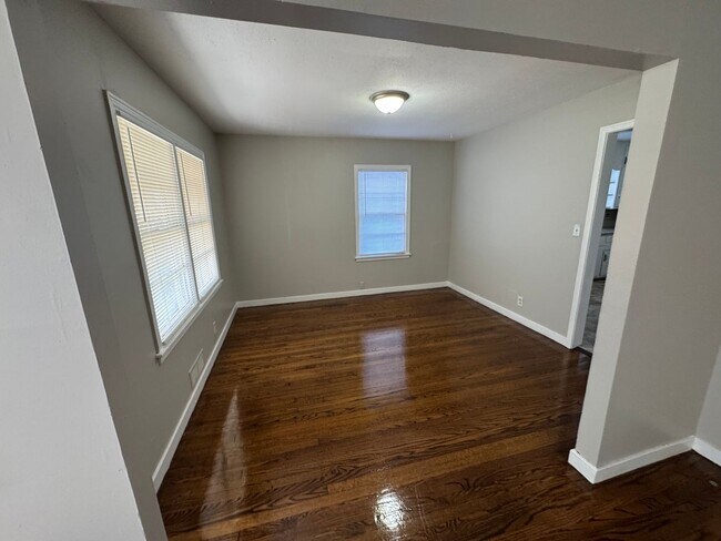 Building Photo - Birmingham/East Lake