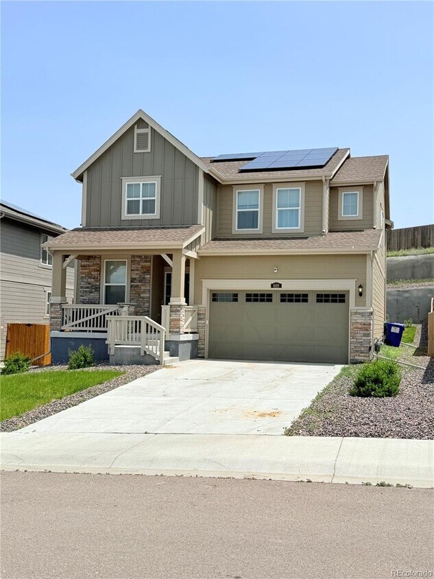 Foto principal - 689 Harvard St