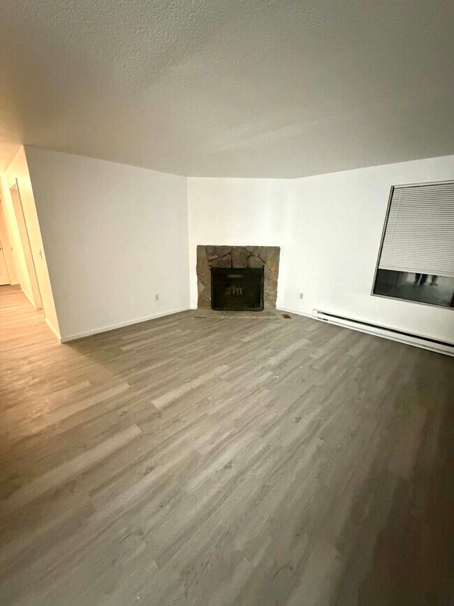 Foto del edificio - 19535 NW Pondosa Ct