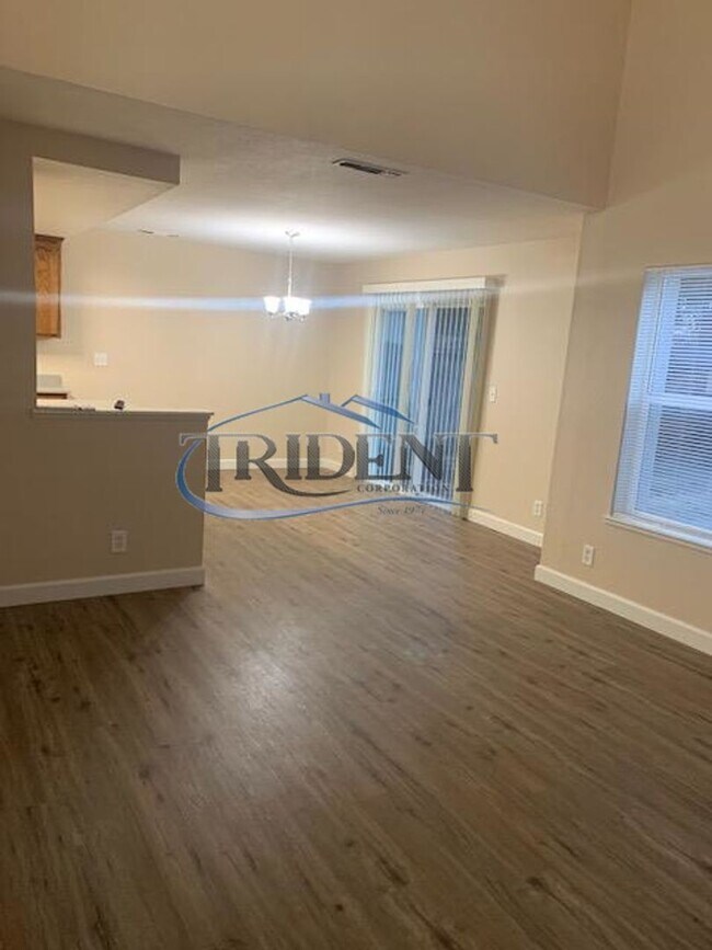 Foto del edificio - 1022/1024 Gilliland Drive