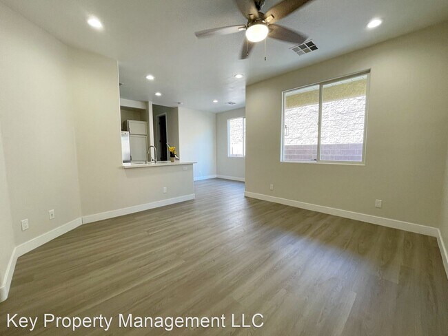 Building Photo - 4 br, 2.5 bath House - 6522 Churnet Valley...