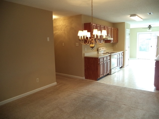 Building Photo - 2637 Druid Hill Dr