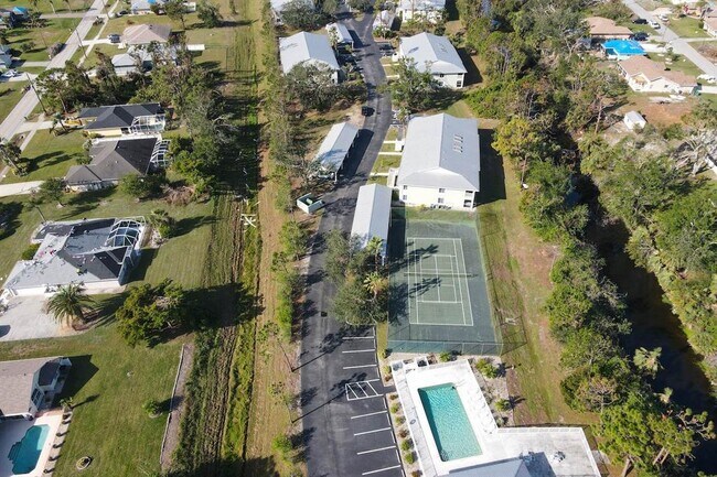 Foto del edificio - 8100 Memory Ln