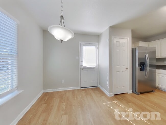 Building Photo - 6930 Waterlilly View Ln