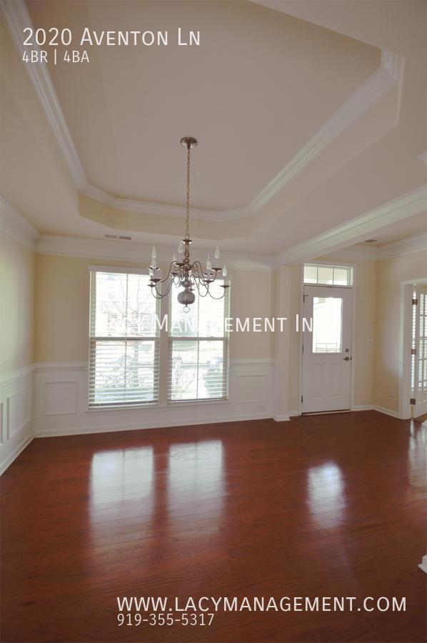 Building Photo - 2020 Aventon Ln