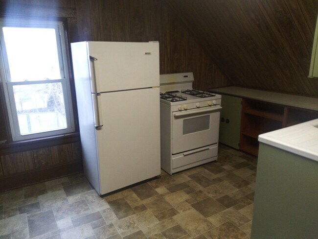 Foto del edificio - 1805 S 77th St