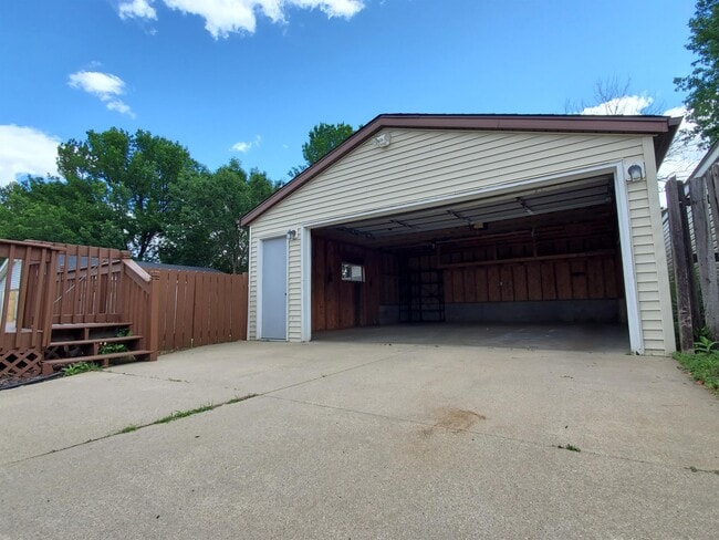 Foto del edificio - 4830 24th Ave NW