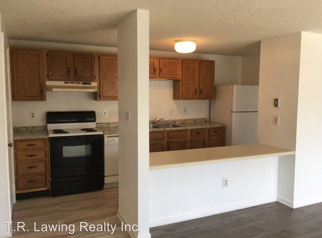 Building Photo - 9511 Shannon Green Dr