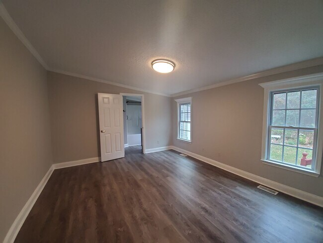 Building Photo - 7425 April Drive ~ Colony Village