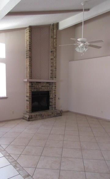Building Photo - 661 Bristol Dr