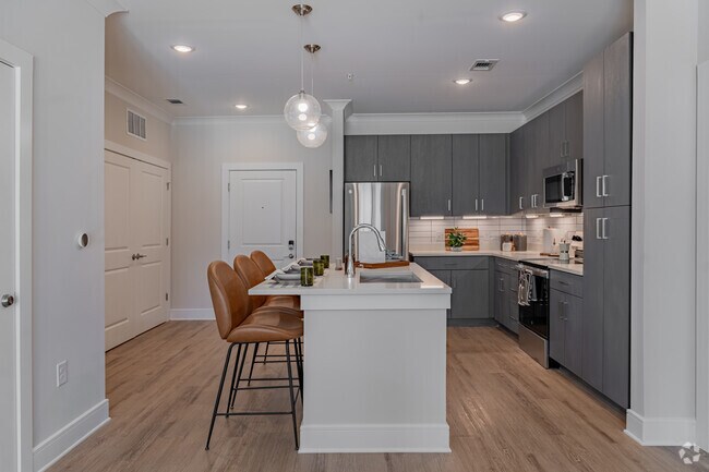 2 habitaciones, 2 baños - 1116 pies cuadrados - Cocina - The Lofts at Knightdale Station