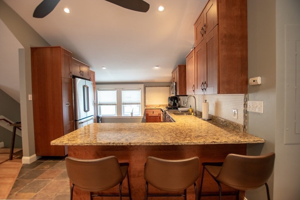 Foto principal - 247 Savin Hill Ave