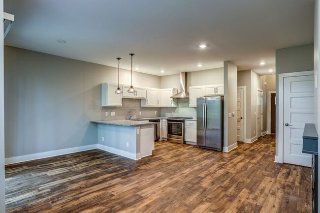 Building Photo - The Cedar | Two Bedroom - (no basement)