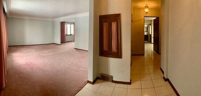 Foto del edificio - 6052 W 129th Pl