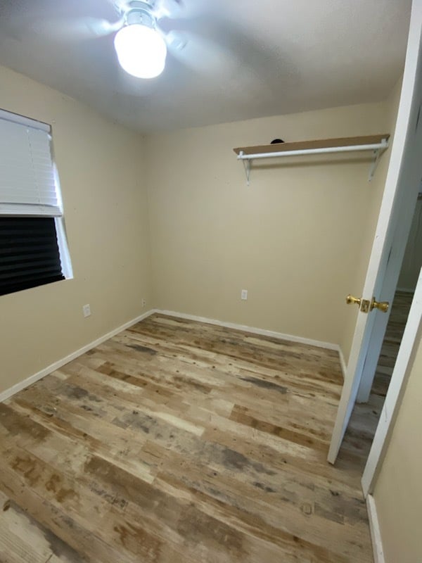 Room - 2241 Gumwood Ave
