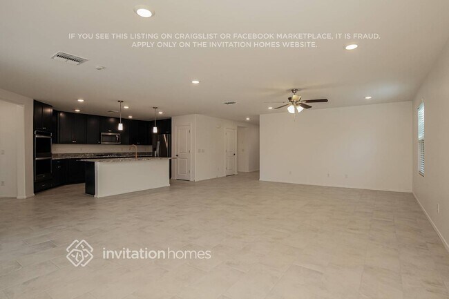 Foto del edificio - 2433 W Jessica Ln