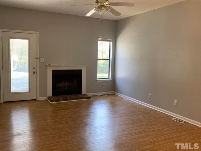 Building Photo - 6103 Loch Laural Ln