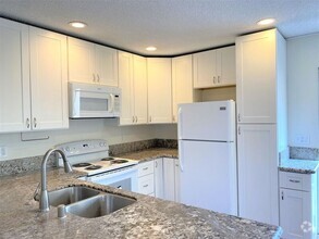 Building Photo - 4362 Temecula St