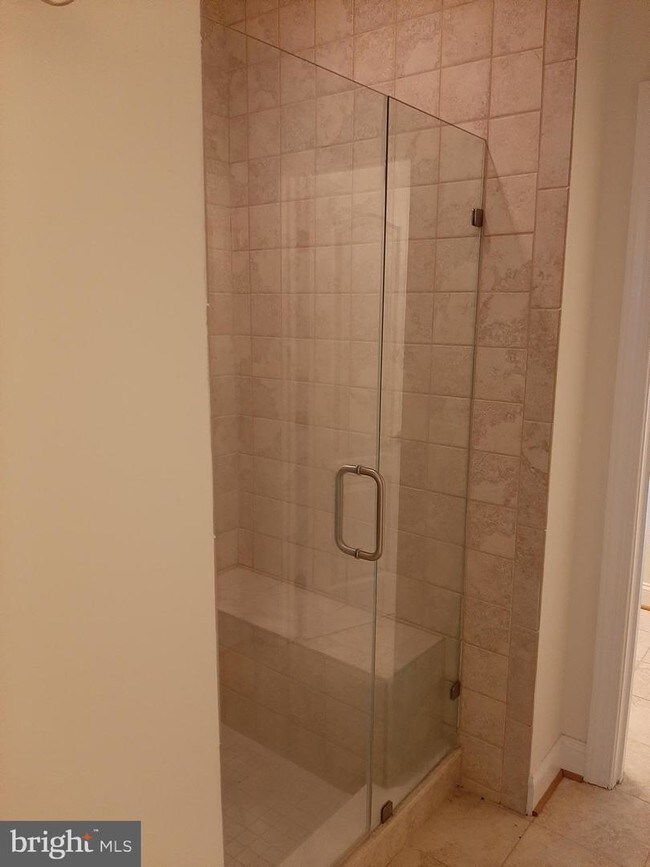 Foto del edificio - 7450 Sedwick Ct