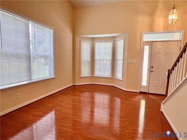Building Photo - 1723 Stonemill Lake Terrace