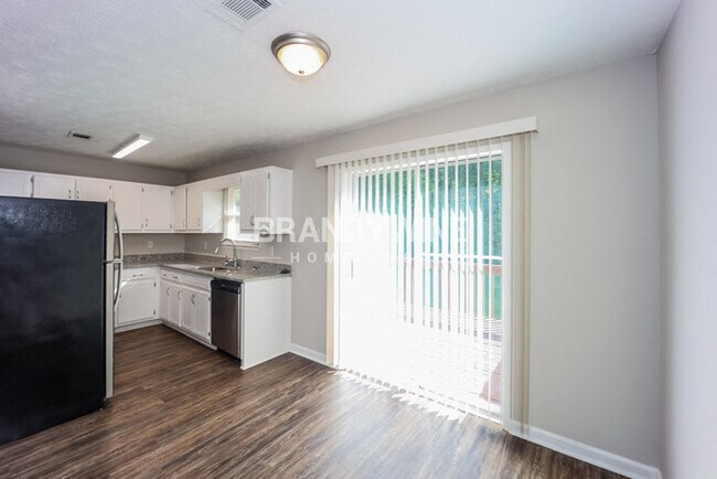 Foto del edificio - 10395 Surf Ct