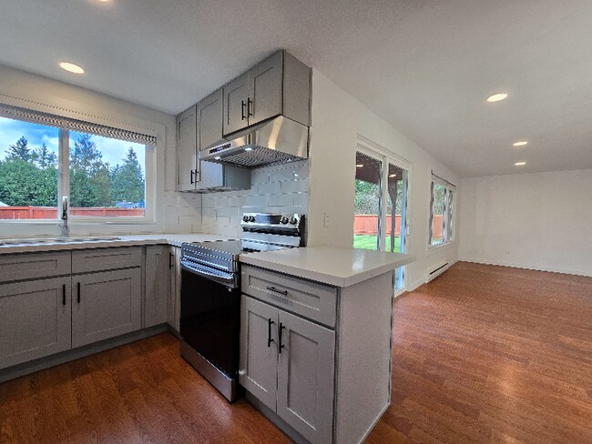 Foto del edificio - 9827 158th St E