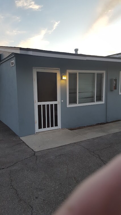Building Photo - 7004 Amethyst Ave