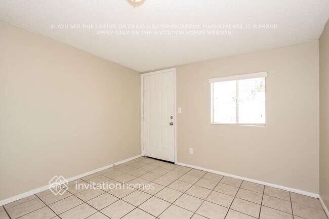Foto del edificio - 3712 W Catalina Dr