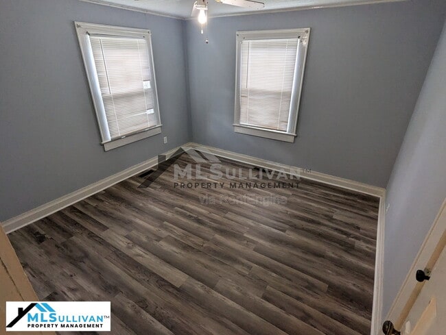 Building Photo - 641 Cornelius St