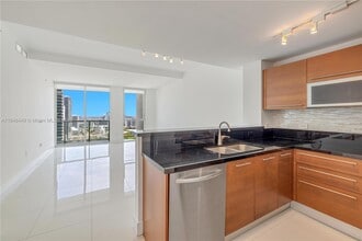 Building Photo - 244 Biscayne Blvd