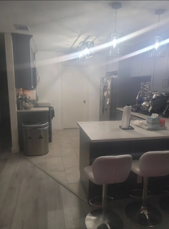 Foto del edificio - 5633 Struthers Ct