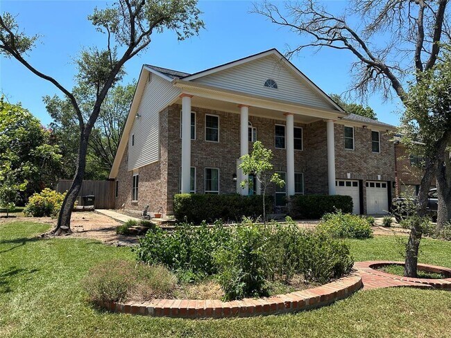 Building Photo - 11502 Gun Fight Ln