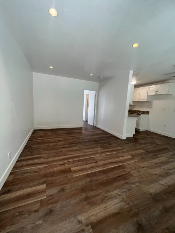 Foto principal - 10912 Palma Vista Ave
